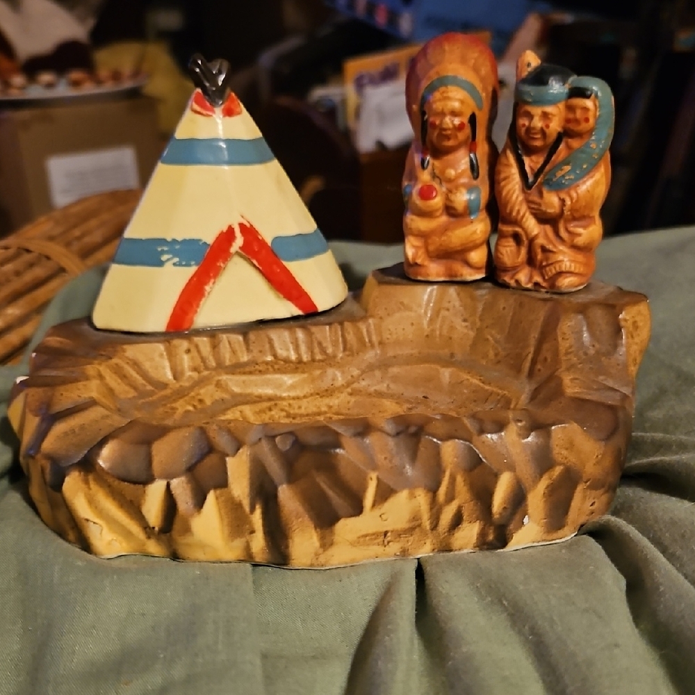 Vintage Ceramic Native American Figurine Set